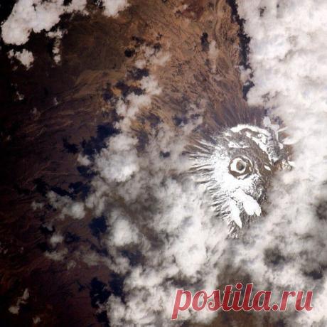 Килиманджаро. Вид с борта МКС