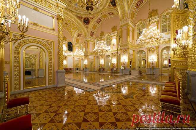 Большой Кремлёвский Дворец.