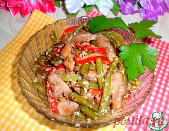 Чесночные стрелки с курицей и кунжутом – кулинарный рецепт