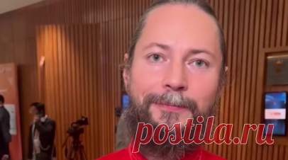 Иеромонах Фотий посвятил песню российско-индийским отношениям. Иеромонах Фотий спел корреспонденту RT песню, которую посвятил российско-индийским отношениям. Читать далее