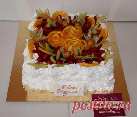 Праздничный торт без мастики.Вес 4 кг.
#тортбезмастики#тортсфруктами#безмастичныйторт#