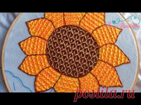 117. Bordado Fantasía Girasol 2 / Hand Embroidery Sunflower 🌻 with Fantasy Stitch