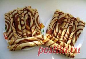 Зебра - рецепт тонких блинчиков на молоке с финиками и бананами. | Идея Меню