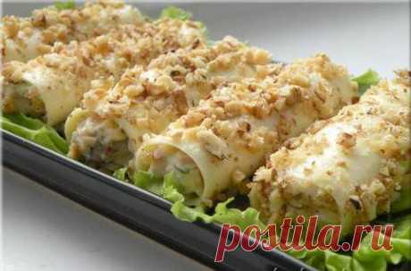 Рулеты из плавленого сырка | LolaModa женский онлайн журнал
Сыр плавлeный – грамм 200;
Слaдкий перец — половина;
Пару зубчиков чеснока;
4 ломтика ветчины;
Перец, соль;
Укропчик.