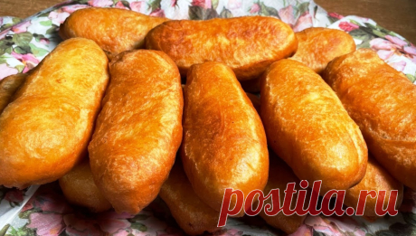 Жареные пирожки с мясом по старинному рецепту. Тесто, как облачко - начинка такая, что пальчики оближешь Пирожки — это одно из самых распространённых блюд в мире, которое существует во многих культурах. Они могут быть приготовлены из различных видов теста: дрожжевого, слоёного, песочного. Также пирожки могут иметь разные начинки: мясные, овощные, фруктовые. Жареные пирожки, вероятно, появились тогда же, когда начали жарить еду на огне или в масле. В русской кухне жареные пирожки […]