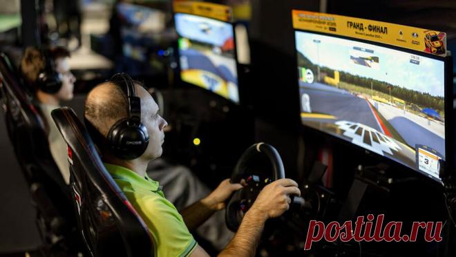 Финалист гоночного киберчемпионата примет участие в Российской серии кольцевых гонок. Финал ежегодного чемпионата по кибергонкам Lada Sport Rosneft eChampionship прошел в Москве при поддержке "Роснефти", сообщила пресс-служба компании. Игроки использовали профессиональные гоночные симуляторы, также впервые ...