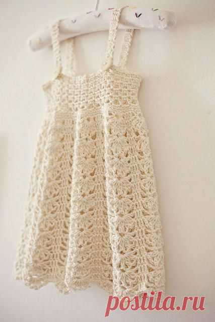 Actual patterns for cute cardigans and such! #crochetdressesbeautiful