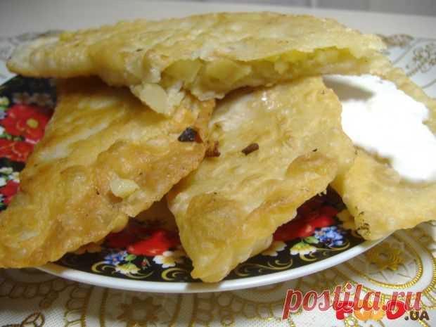 Чебуреки с сырой картошкой - Кулинарные рецепты на Food.ua