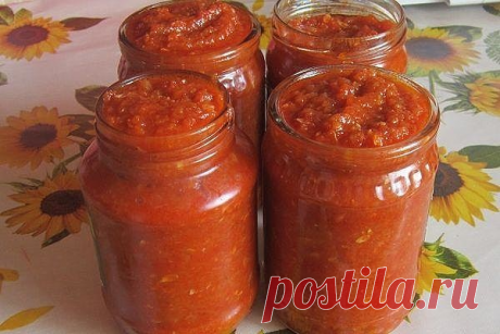 Аджика из кабачков.