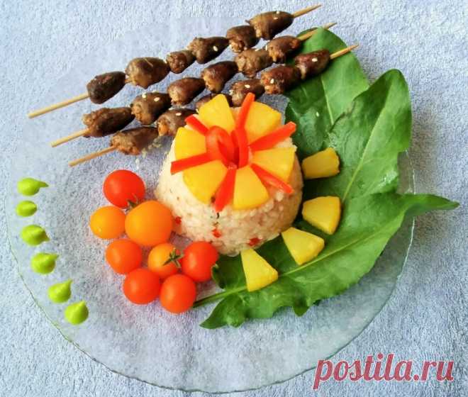 Куриные сердечки на шпажках с рисом в кисло-сладком соусе - Простые рецепты Овкусе.ру
