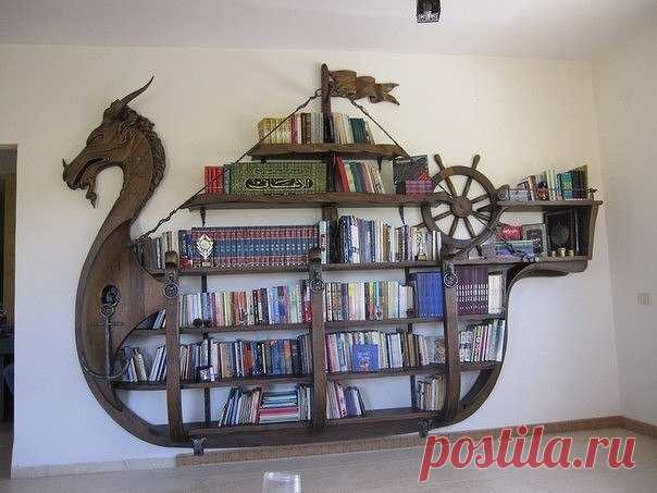 Потрясающая книжная полка