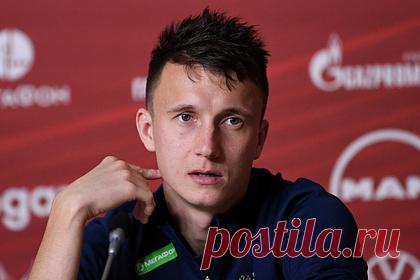 Головин оценил итоги жеребьевки стыковых матчей в отборе на ЧМ-2022 для России. Для сборной России нет большой разницы, с кем играть в стыковых матчах за право попасть в финальную стадию чемпионата мира 2022 года в Катаре. Так итоги жеребьевки оценил полузащитник Монако и сборной России Александр Головин. Он также назвал плюсом тот факт, что россияне сыграют дома.