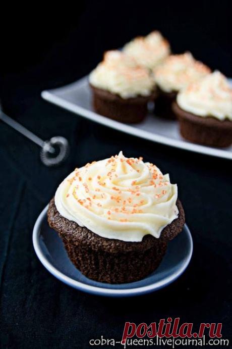 Шоколадно-ванильные капкейки