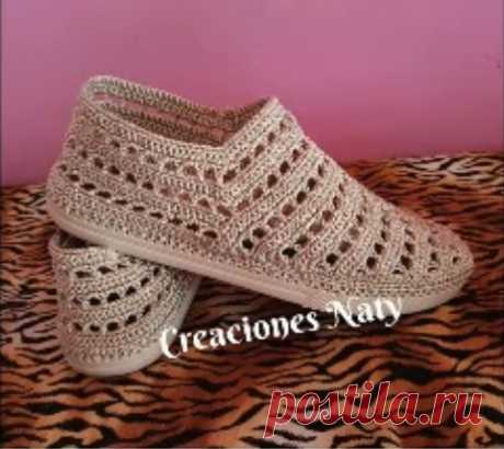 Como hacer zapatos tejidos 🥇BUEN VÍDEO TUTORIAL▷ Crochet Fácil ✅CÓMO APRENDER A TEJER GANCHILLO ZAPATOS O BOTAS Como hacer zapatos tejidos, muy sencillo. No se pierda este tutorial. ENTRE AL BLOG