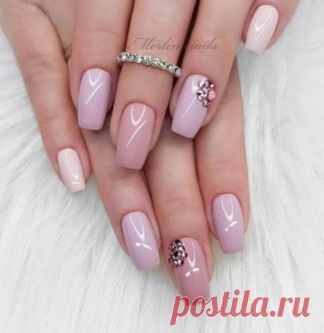 Непредсказуемость момента – стильный маникюр в легком исполнении