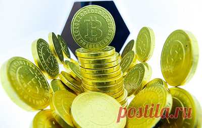 Стоимость биткойна выросла более чем на 10%. Его курс составил $20,793 тыс., свидетельствуют данные Coindesk на 04:35 мск