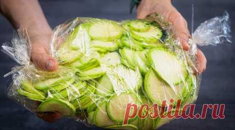 Кабачки летом не жарю, не пеку. Минутная вкуснота: рецепт оригинальной закуски
