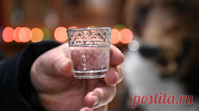 В России за полгода снизилось производство водки