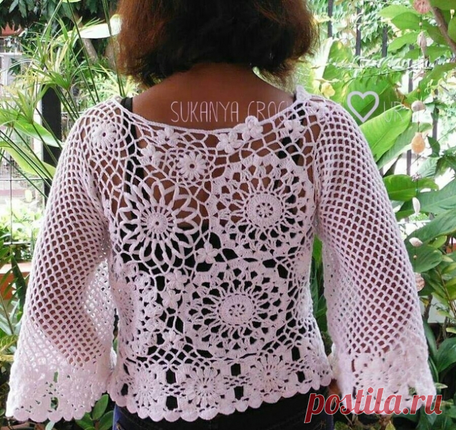Белая кофточка крючком мотивами. Кофта мотивами крючком |