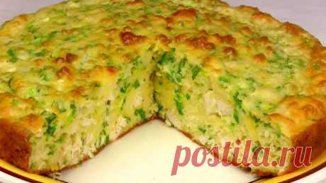 Заливной пирог с курицей и зеленым луком