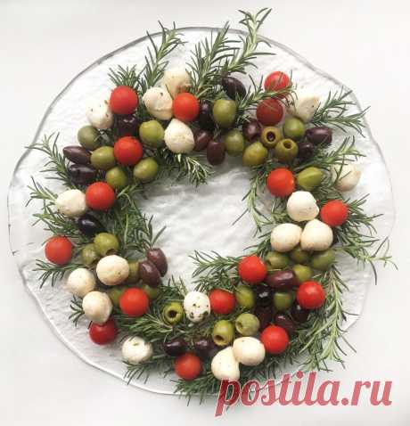 Праздничная закуска из оливок, черри и сыра рецепт с фото пошагово