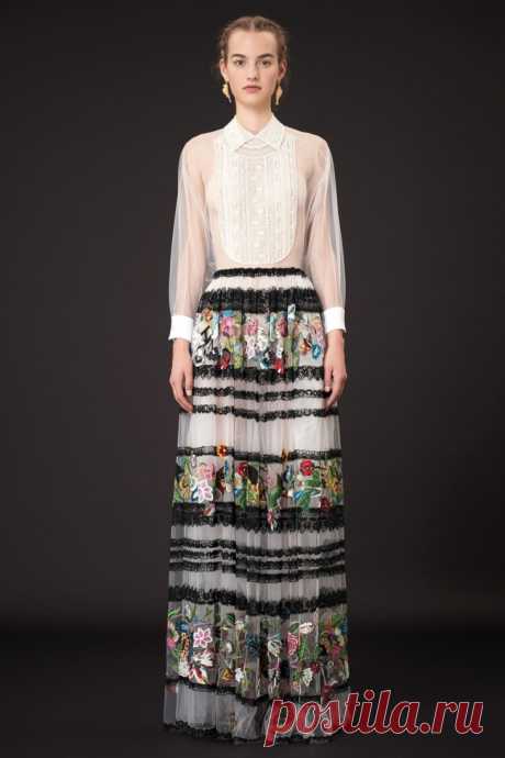 Радуга на лугах. Valentino Resort 2015 / Лукбуки / ВТОРАЯ УЛИЦА