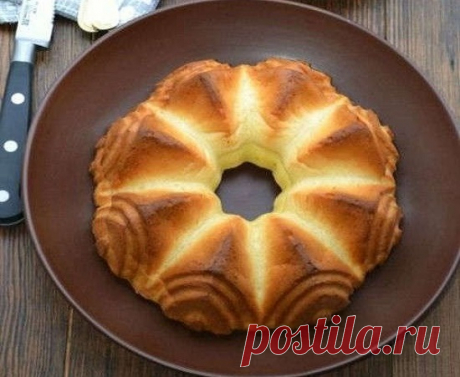Пирог из плавленных сырков на завтрак – вкусно и оригинально!