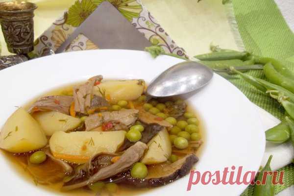 Суп с зеленым горошком и белыми сушеными грибами | CityWomanCafe.com