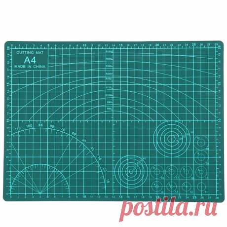 Коврик для резки
два варианта размера
====================
Замечательный коврик, понравился, разметка четкая, совпадает с контрольной линейкой, сам тяжелый, плотный, поверхности шероховатые, не скользит. Доставка быстрая, курьерской службой за 7 дней