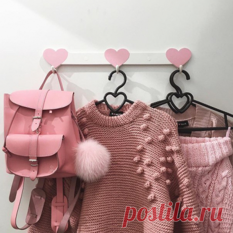 LOOKBOOK