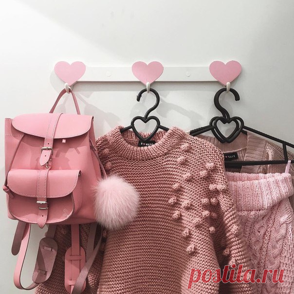 LOOKBOOK