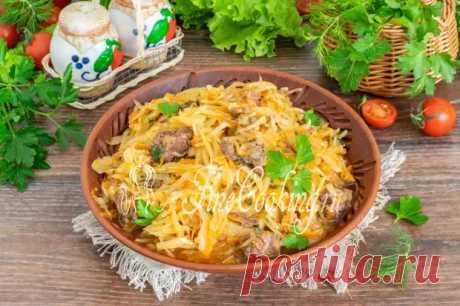 Тушеная капуста с тушенкой в мультиварке
