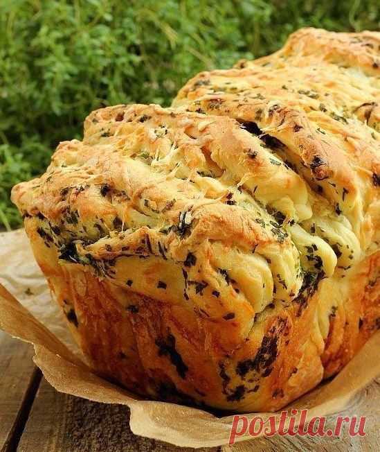 Рецепт отрывного хлеба. Вкуснейший хлеб с сыром и зеленью!