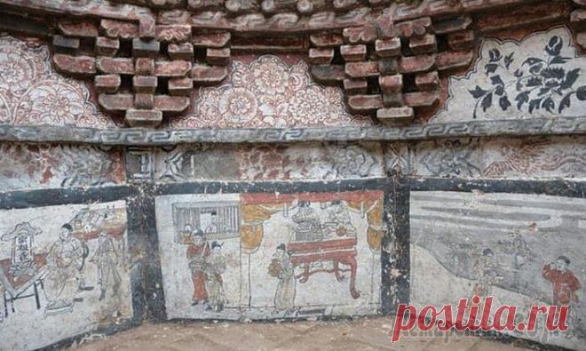 10 случайный открытий, которые были сделаны благодаря древнему искусству Сегодня многие культуры, города и люди прошлого были совершенно забыты. Поэтому исследователи часто обращаются к искусству и надписям, чтобы больше узнать о жизни в древности.
Некоторые необычные нахо...