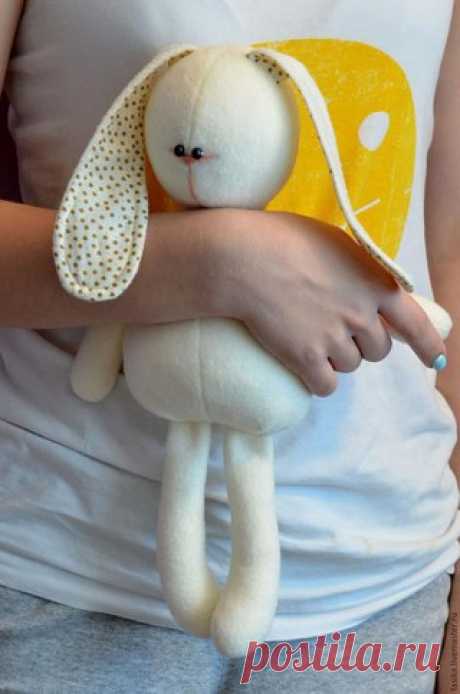 Зайка

#handmade #игрушки #секретымастеров