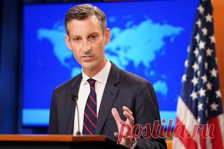В Госдепе США отказались идти на уступки России по вопросам безопасности. Власти США не намерены идти на какие-либо уступки России по вопросам безопасности, об этом заявил представитель Госдепа Нед Прайс. По словам Прайса, ключевым моментом в данной ситуации является то, что любые шаги Вашингтона должны будут предприниматься на взаимной основе.