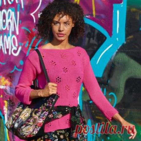 Красивый малиновый джемпер со сквозными цветочными мотивами!