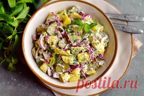 Самый вкусный немецкий салат
Рецепт популярного салата немецкой кухни. Готовится он очень быстро и просто, используется небольшой ингредиентный состав. Отварной картофель дополняется маринованными огурчиками и луком. Нарезаются они достаточно …
Читай дальше на сайте. Жми подробнее ➡