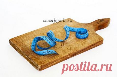 Как начать есть меньше? Эффективный способ. | superfigurki.ru
Кто из желающих похудеть не старался есть меньше? :) Наверное, все. И это логично, так как начать есть меньше — самый простой способ достичь желаемого. Особенно если изменение рациона происходит за счет отказа от сладостей и булочек. Но как бы при этом еще быть сытой, не соблазняться на тортики, не увлекаться бутербродами, не переедать лишнего?