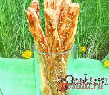 Слоёные палочки с сыром и арахисом фото рецепт приготовления