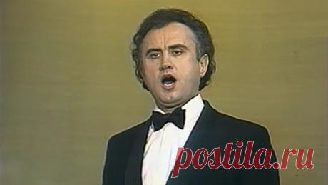 Хайдар Бигичев - Без кабызган утлар
Хәйдәр Бигичев - Без кабызган утлар
Салих Сәйдәшев көе, Кәрим Тинчурин сүзләре