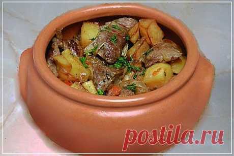 Мясо в горшочках - 5 самых вкусных рецептов.