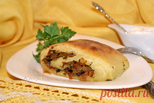 Мекленбургский картофельный рулет со шкварками