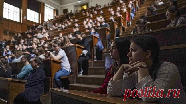 В России изменятся правила приема в вузы на платной основе