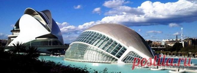 От Португалии до Болгарии. Чудо Валенсии - город искусств и наук В коментариях к репортажам о выдающихся постижениях архитектурного наследья часто встречались мнения, что так строить уже разучились. Из-за этого решил показать более подробно и в отдельном материале ...