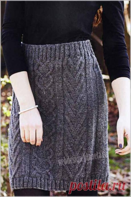 Темно-серая вязаная юбка спицами Универсальная юбка-карандаш. Модель состоит из двух полотнищ, вязаный пояс "посажен" на эластичную тесьму.