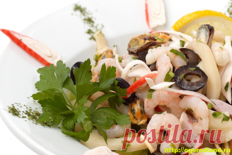 Салаты с морепродуктами. Топ 7 рецептов