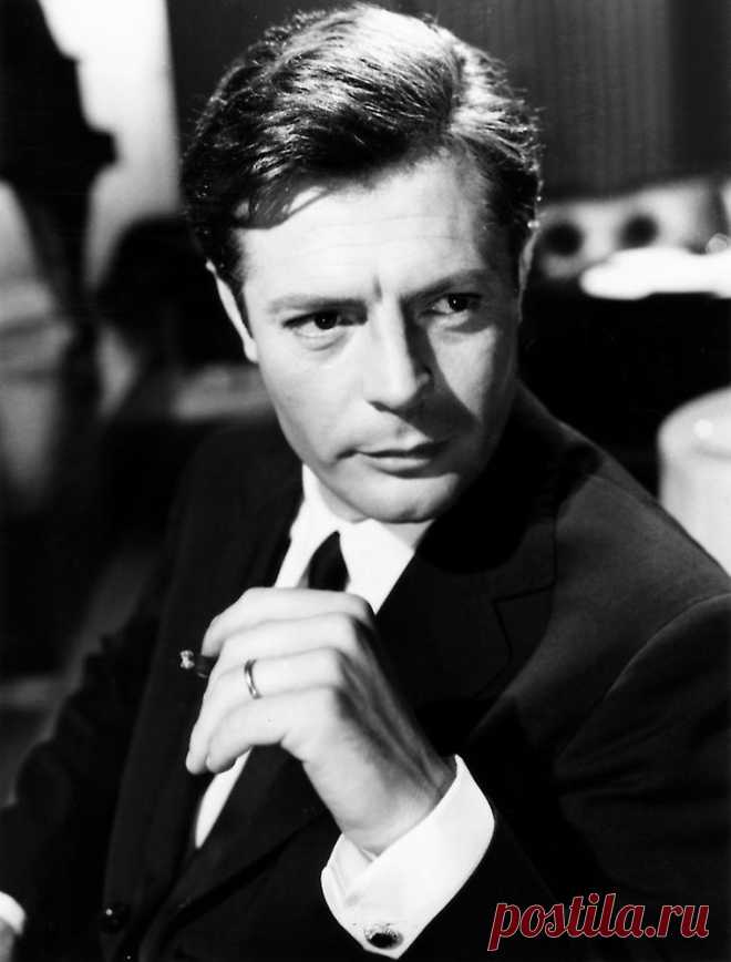 Марчелло Мастроянни (Marcello Mastroianni)
- 28 сентября, 1924 • 19 декабря 1996