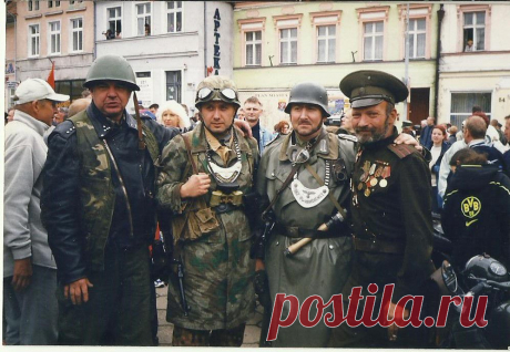 Дарлово Центральная площадь Рынок