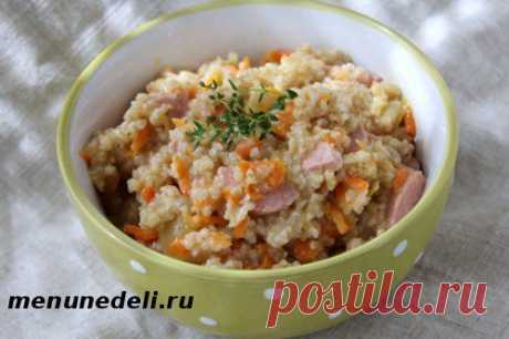 Рецепт ячневой каши с овощами и сосисками Вкусно и просто / Меню недели